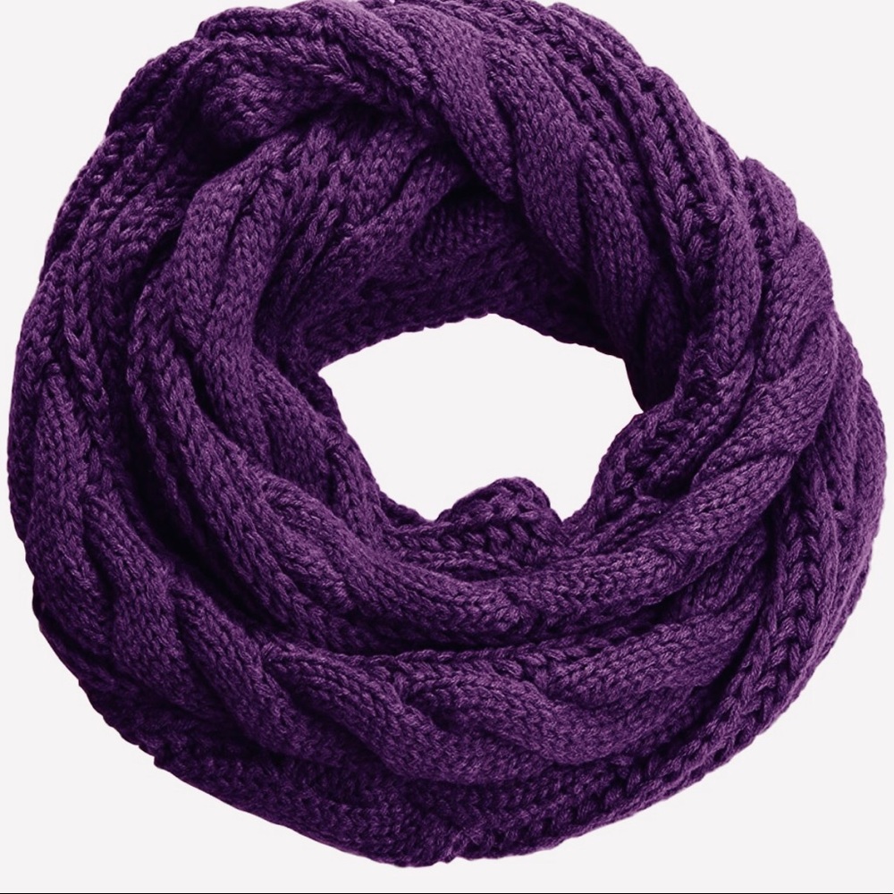 Purple loop scarf
